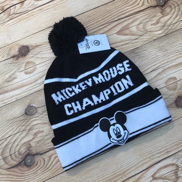 Disney by Neff Mickey Mouse Winter POM Hat - Picture 13 of 15